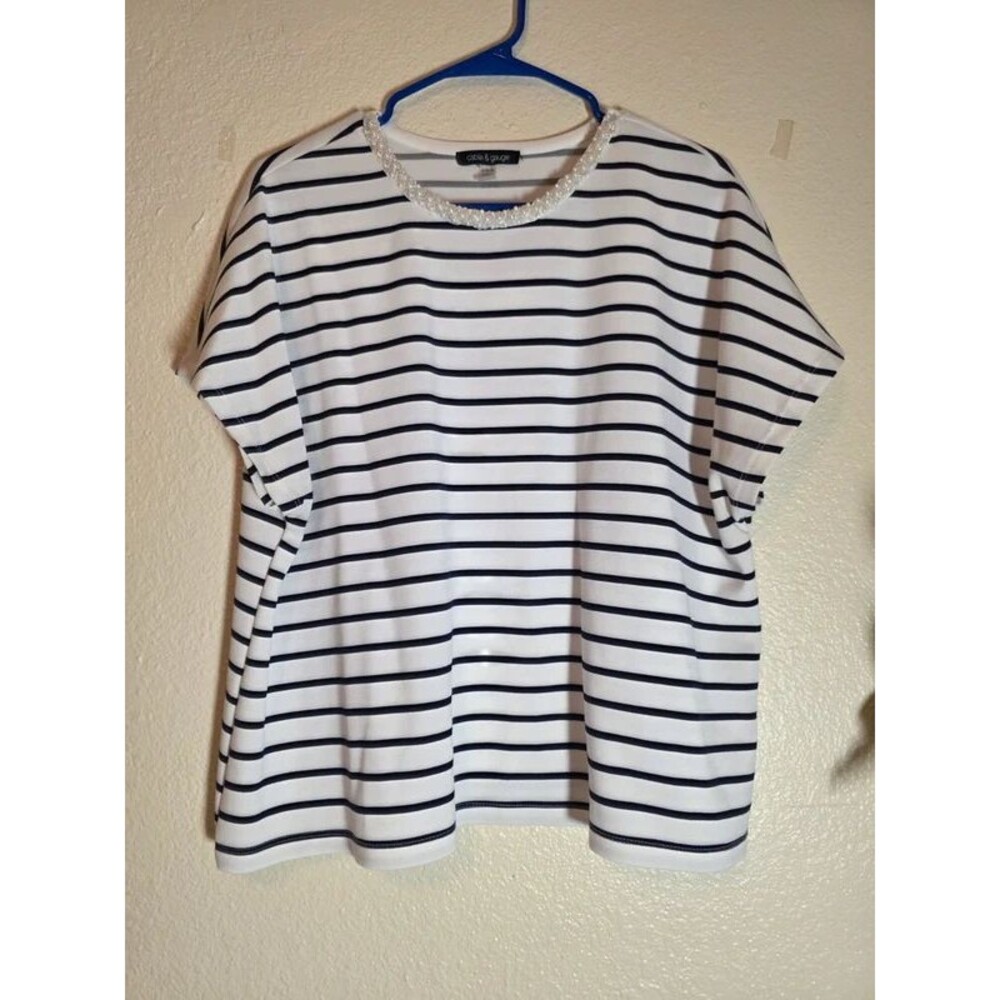 Cable & Gauge Black and White Striped Top – Size XL